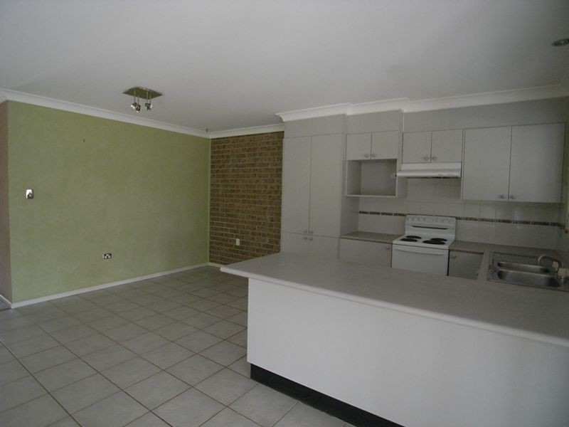 2/6 Hakea Drive, Muswellbrook NSW 2333