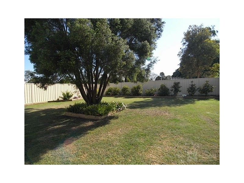 42A Macqueen Street, Aberdeen NSW 2336