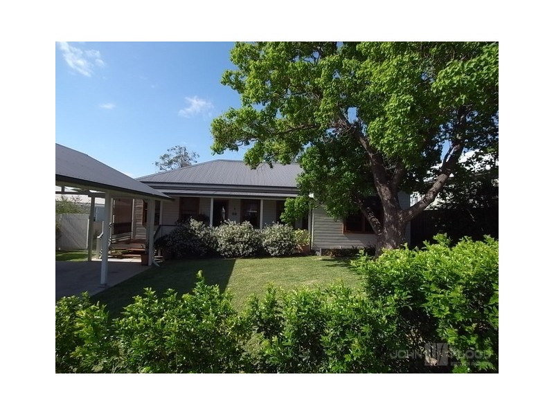 4 Wilson Street, Muswellbrook NSW 2333