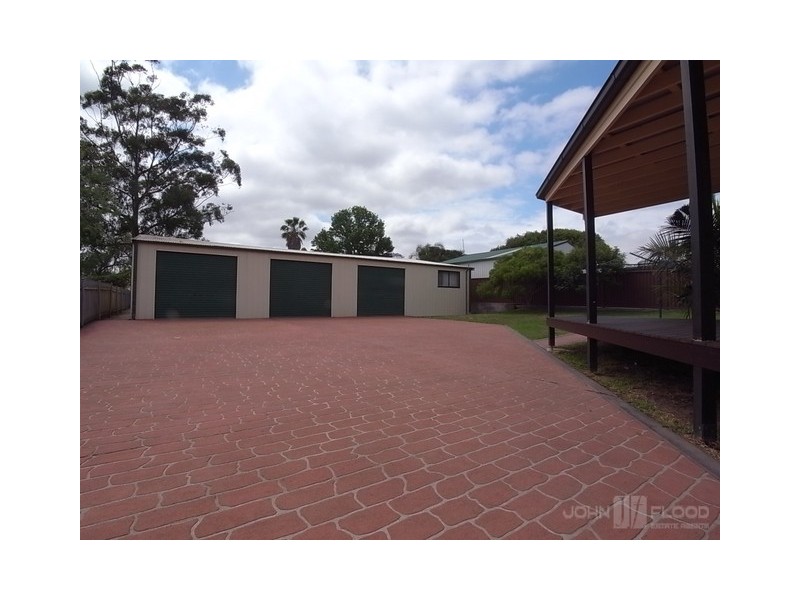 8 Adams Street, Muswellbrook NSW 2333