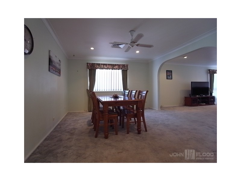 4 Carl Lane, Muswellbrook NSW 2333