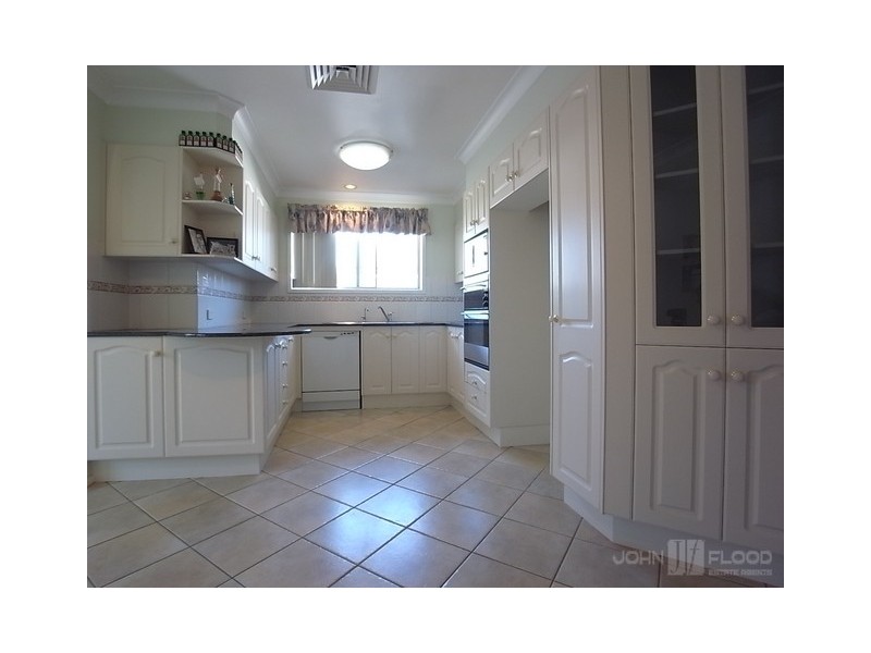 4 Carl Lane, Muswellbrook NSW 2333