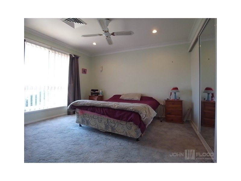 4 Carl Lane, Muswellbrook NSW 2333