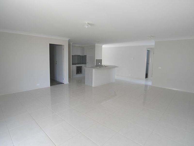 6 Dixon Cct, Muswellbrook NSW 2333