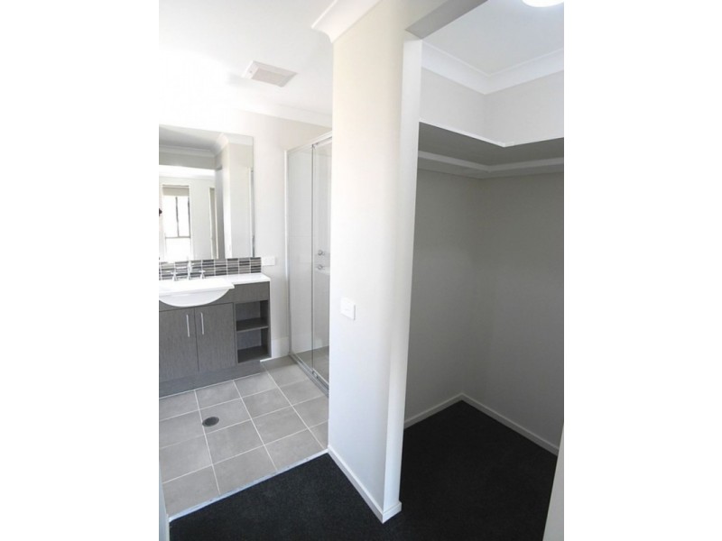 6 Dixon Cct, Muswellbrook NSW 2333