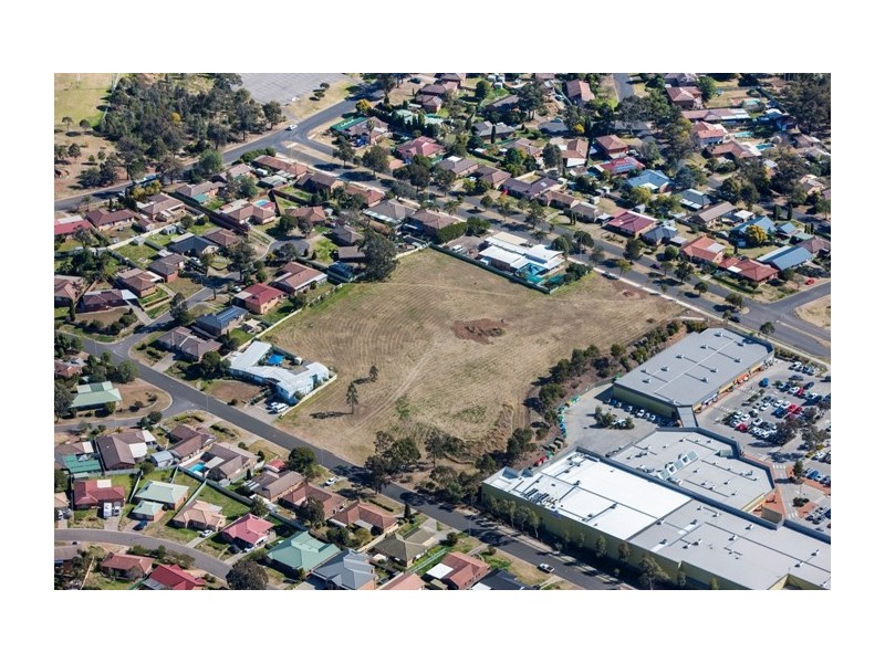 15-17 Rutherford Rd, Muswellbrook NSW 2333