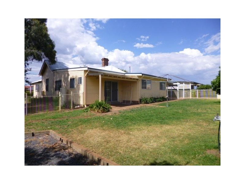 5 Dumaresq Street, Muswellbrook NSW 2333
