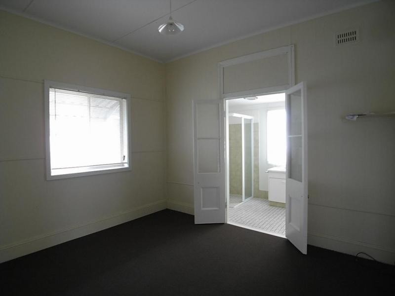 11 Foley Street, Muswellbrook NSW 2333