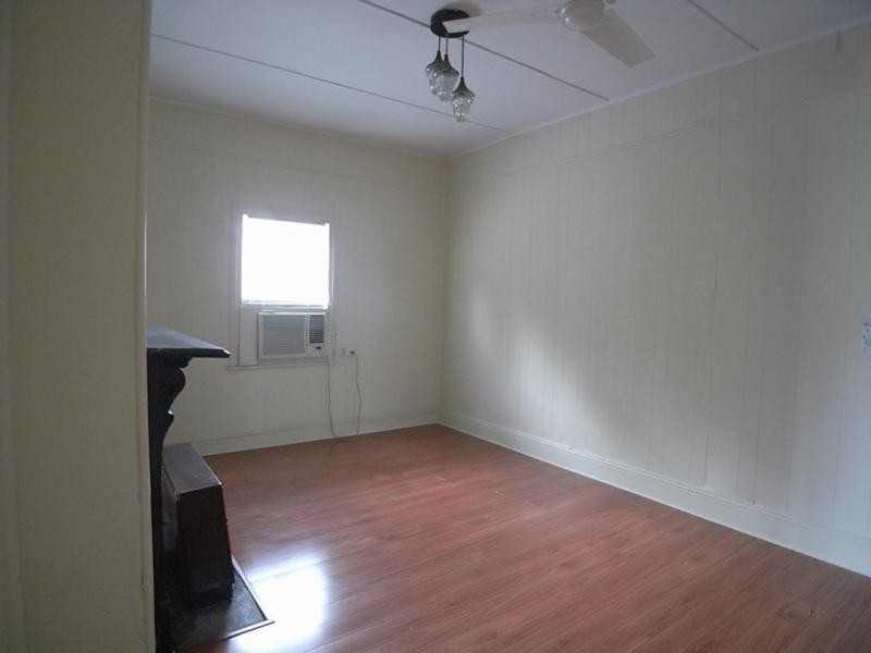 11 Foley Street, Muswellbrook NSW 2333