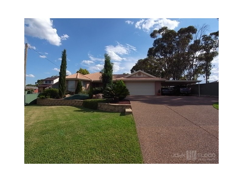1 Ironbark Road, Muswellbrook NSW 2333