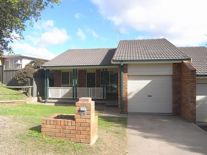 A/6 Peppermint Road, Muswellbrook NSW 2333