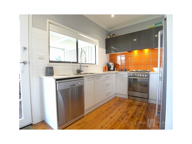 16 Thompson Street, Muswellbrook NSW 2333