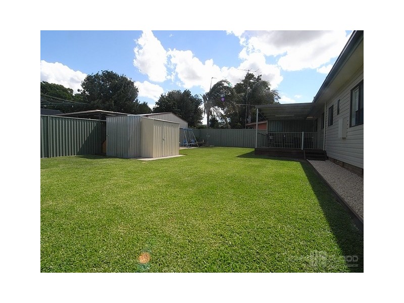 16 Thompson Street, Muswellbrook NSW 2333