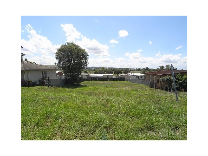 10 Coral Street, Muswellbrook NSW 2333