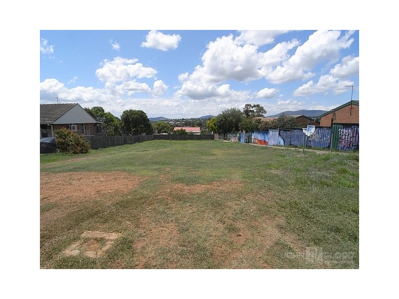 58 Anzac Parade, Muswellbrook NSW 2333