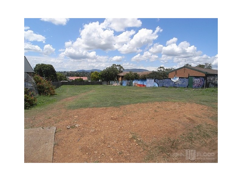 58 Anzac Parade, Muswellbrook NSW 2333