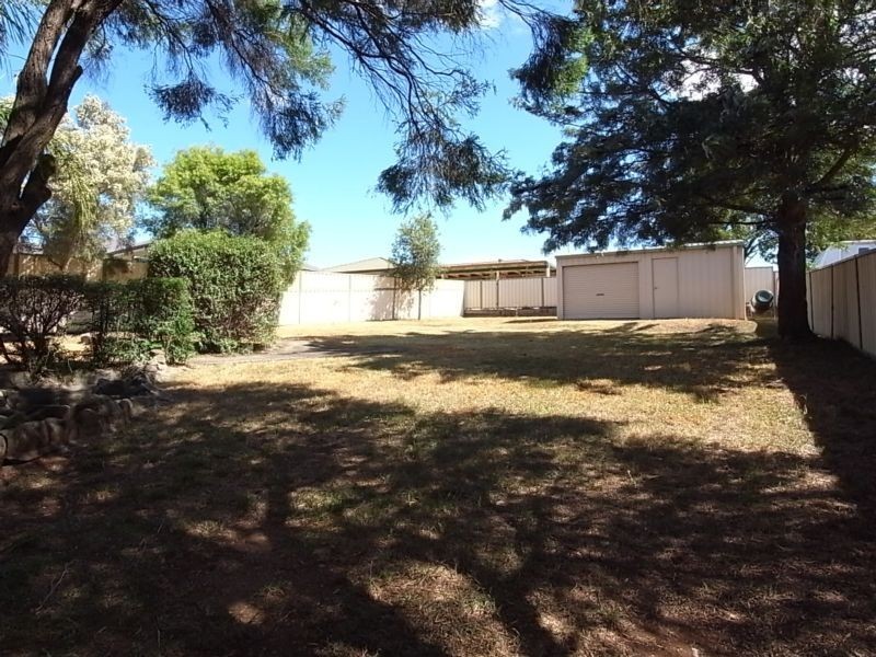 33 Cousins Street, Muswellbrook NSW 2333
