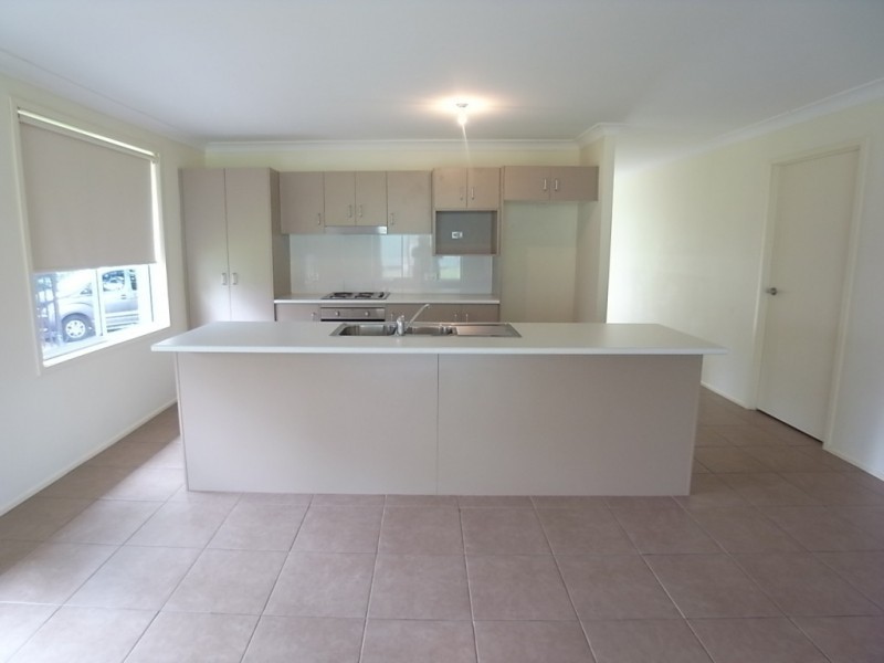 10 Bronte Crescent, Muswellbrook NSW 2333