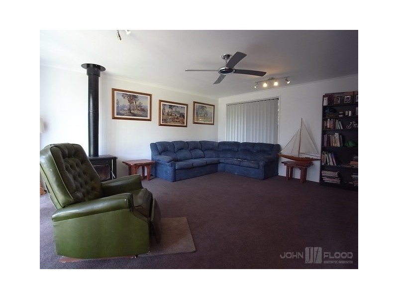 14 McLeod Street, Aberdeen NSW 2336