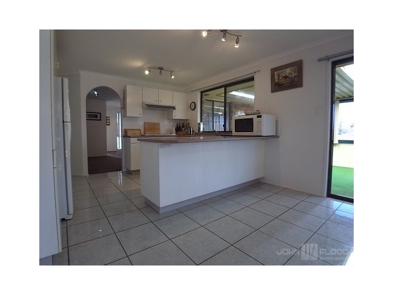 14 McLeod Street, Aberdeen NSW 2336