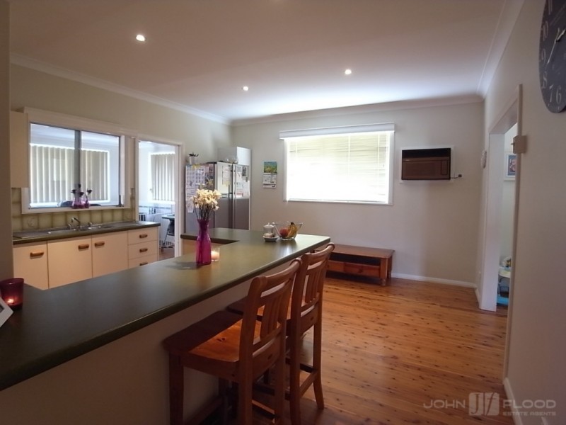 28 Palace Street, Denman NSW 2328