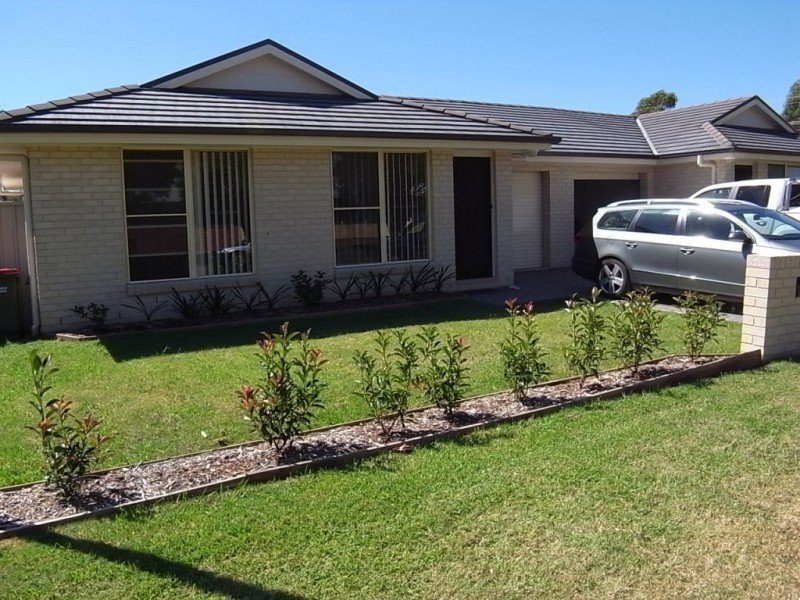 2a/2 Merino Street, Denman NSW 2328