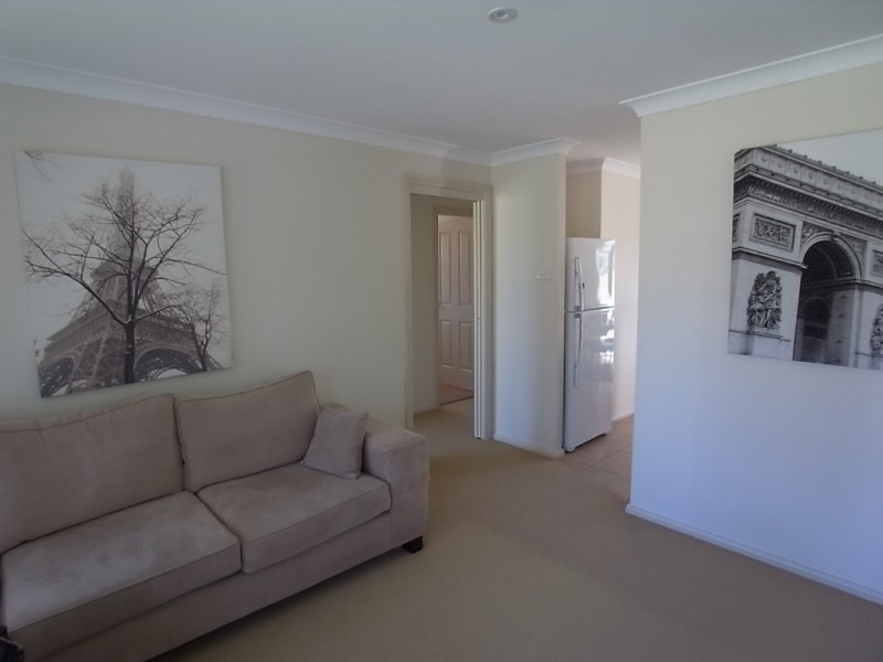 2a/2 Merino Street, Denman NSW 2328