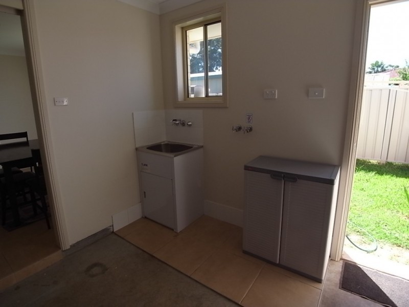 2a/2 Merino Street, Denman NSW 2328