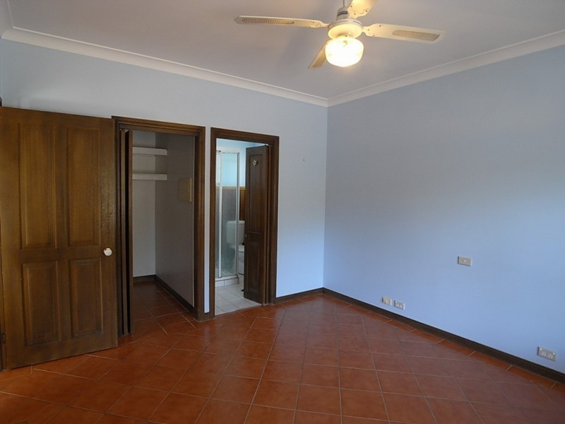 78 Park St, Scone NSW 2337