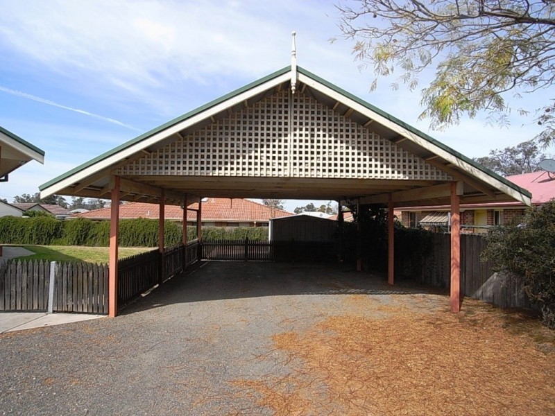 78 Park St, Scone NSW 2337