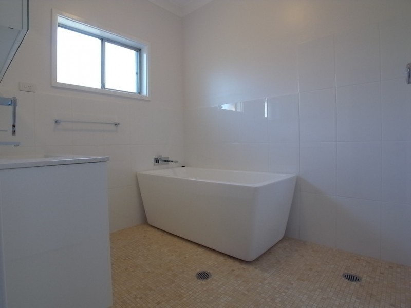 8 Bronte Crescent, Muswellbrook NSW 2333
