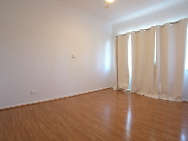 8 Bronte Crescent, Muswellbrook NSW 2333