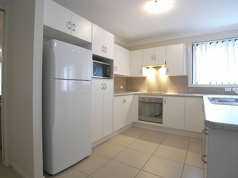 2/11 Kennedy Close, Muswellbrook NSW 2333