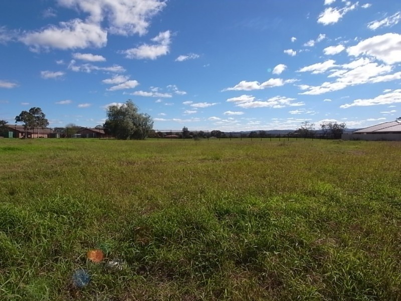 40 Finnegan Crescent, Muswellbrook NSW 2333