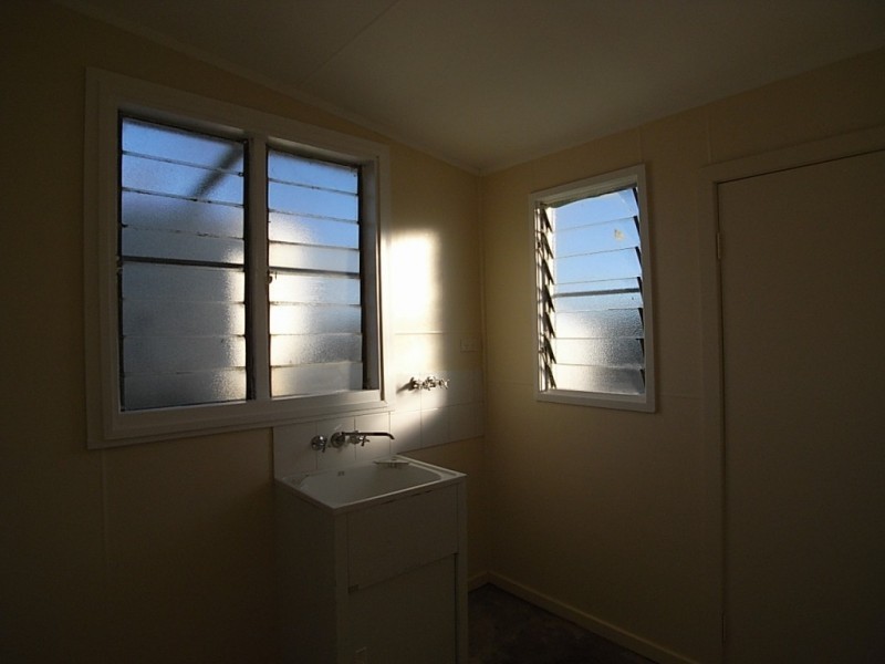 1445 New England Highway, Aberdeen NSW 2336