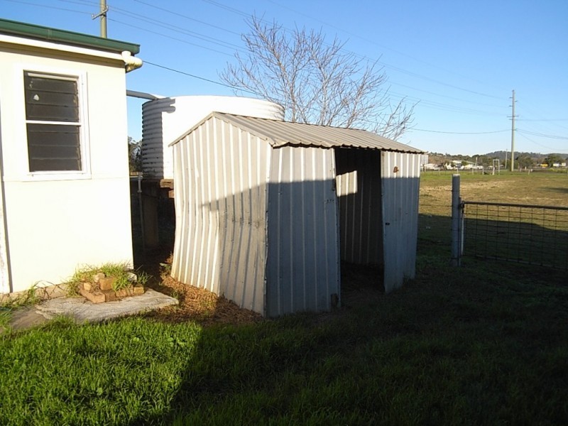 1445 New England Highway, Aberdeen NSW 2336