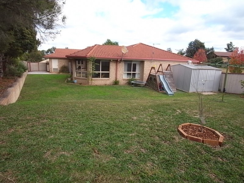 2 Chablis Close, Muswellbrook NSW 2333