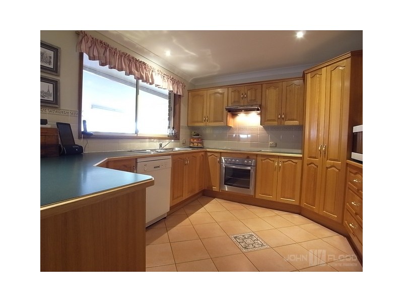 10 Fitzgerald Avenue, Muswellbrook NSW 2333