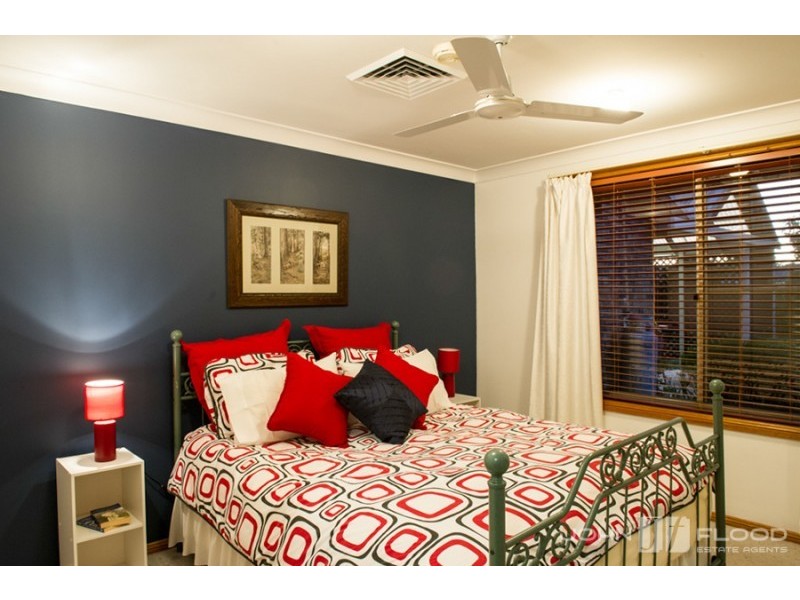 2 Kareen Place, Scone NSW 2337