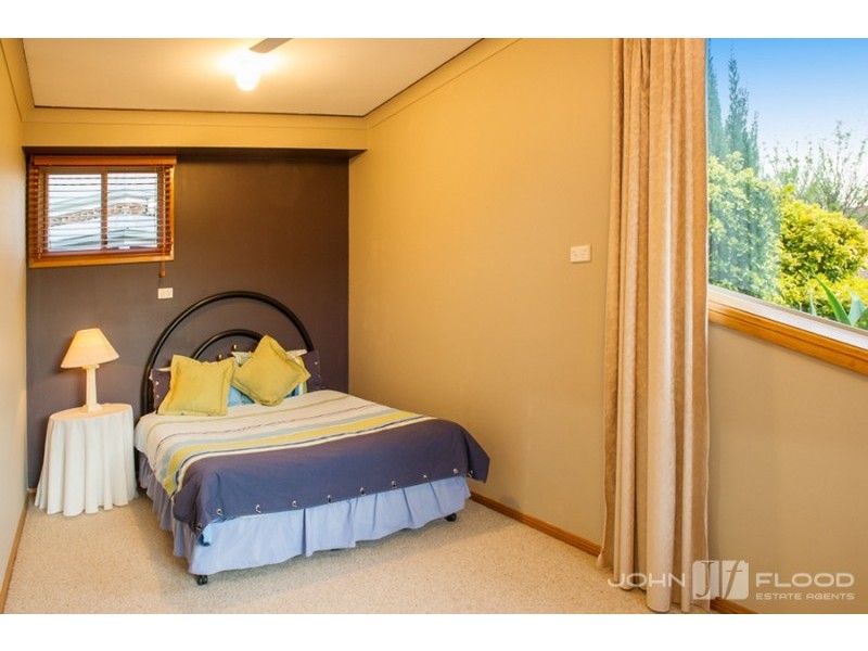 2 Kareen Place, Scone NSW 2337