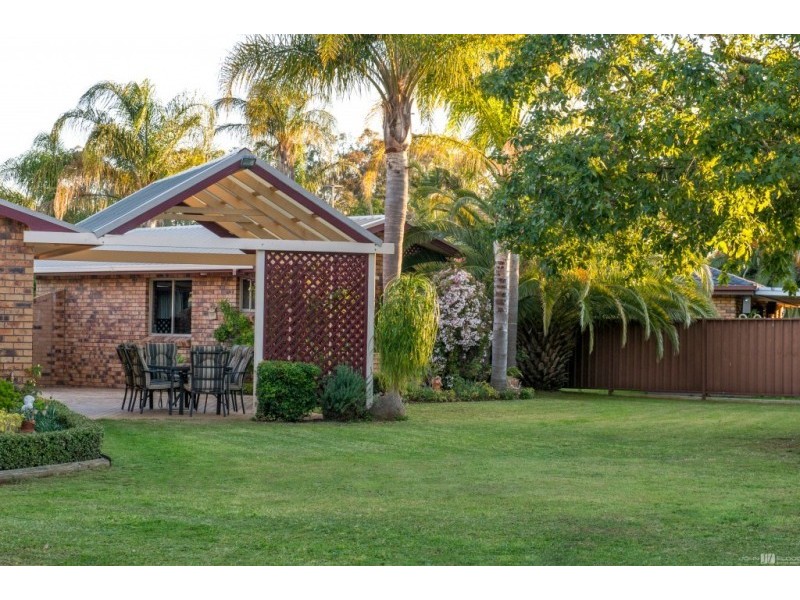 2 Kareen Place, Scone NSW 2337