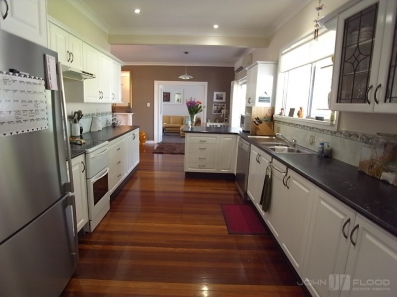 10 Ruth White Avenue, Muswellbrook NSW 2333