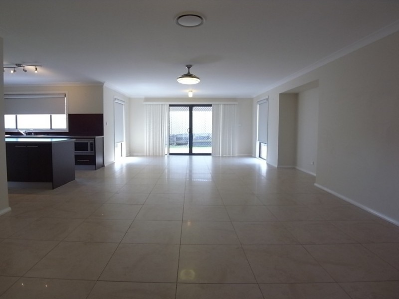 16 Kennedy Close, Muswellbrook NSW 2333