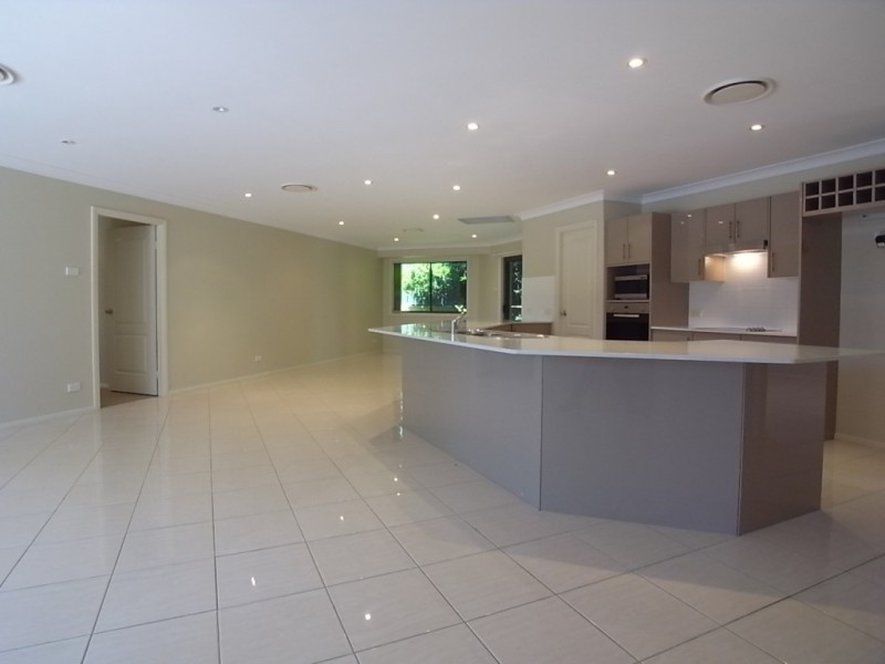 2 Bimbadeen Drive, Muswellbrook NSW 2333