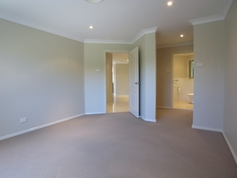 2 Bimbadeen Drive, Muswellbrook NSW 2333