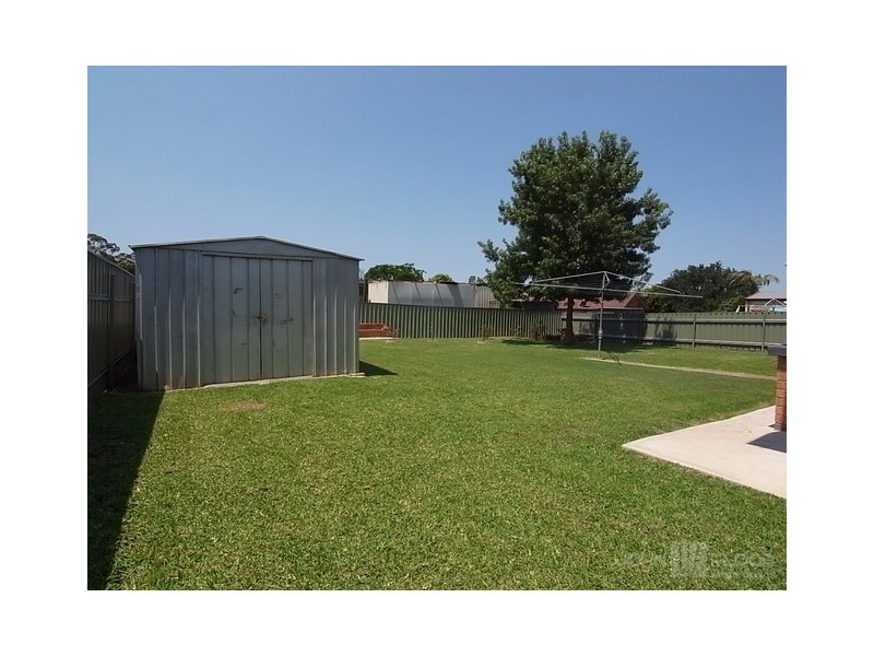 11 Isobella Street, Muswellbrook NSW 2333