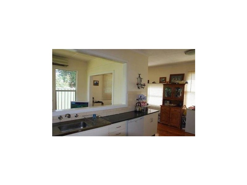 2 Main Street, Scone NSW 2337