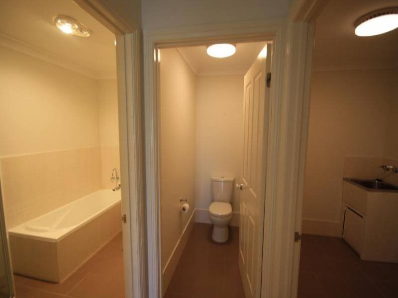 2/12 Kennedy Close, Muswellbrook NSW 2333