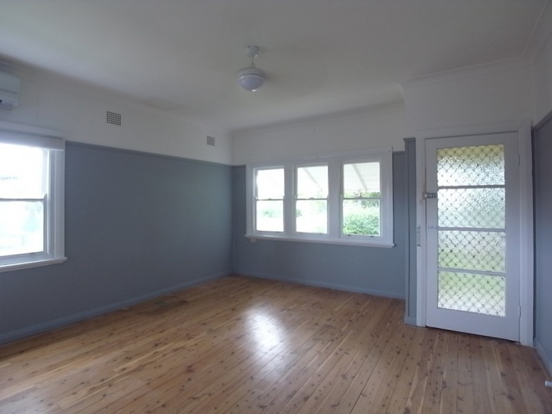 9 Clifford Street, Muswellbrook NSW 2333