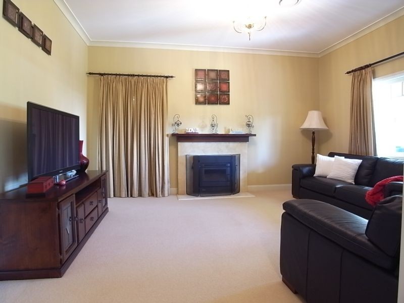 43 Brecht Street, Muswellbrook NSW 2333